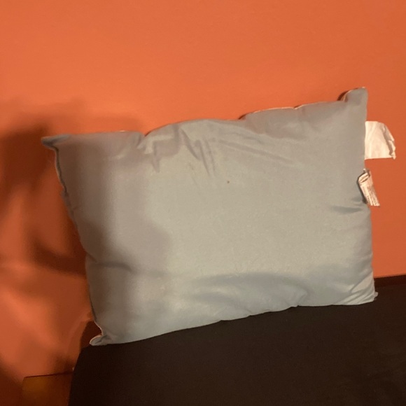 Floral Patterned Throw Pillows - Picture 5 of 5